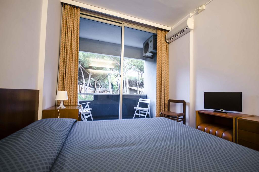 Grand Hotel Helios Tarquinia Phòng bức ảnh