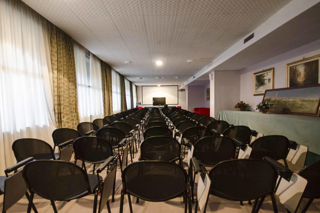 Grand Hotel Helios Tarquinia Ngoại thất bức ảnh